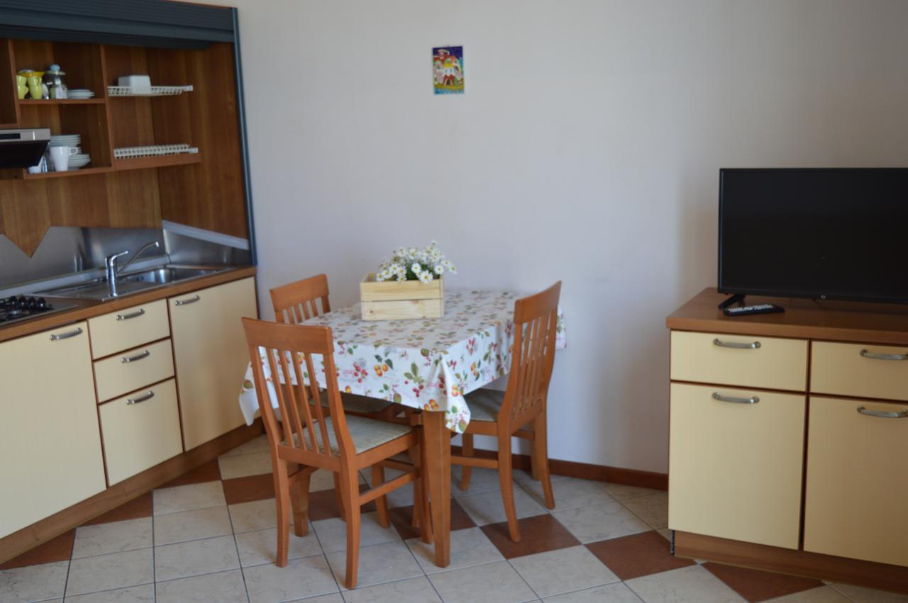 Residenza Villa Margherita Rimini Luaran gambar