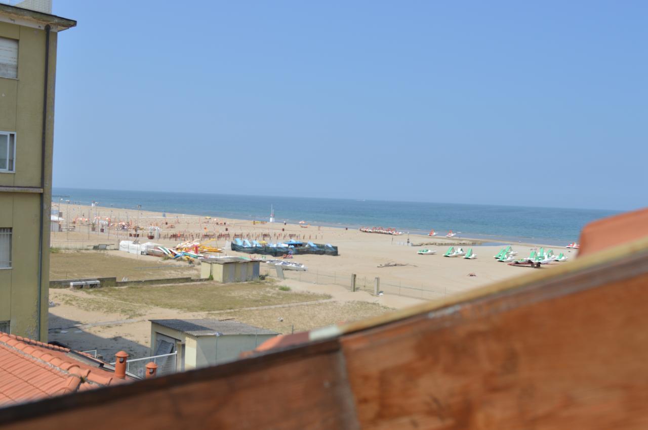 Residenza Villa Margherita Rimini Luaran gambar
