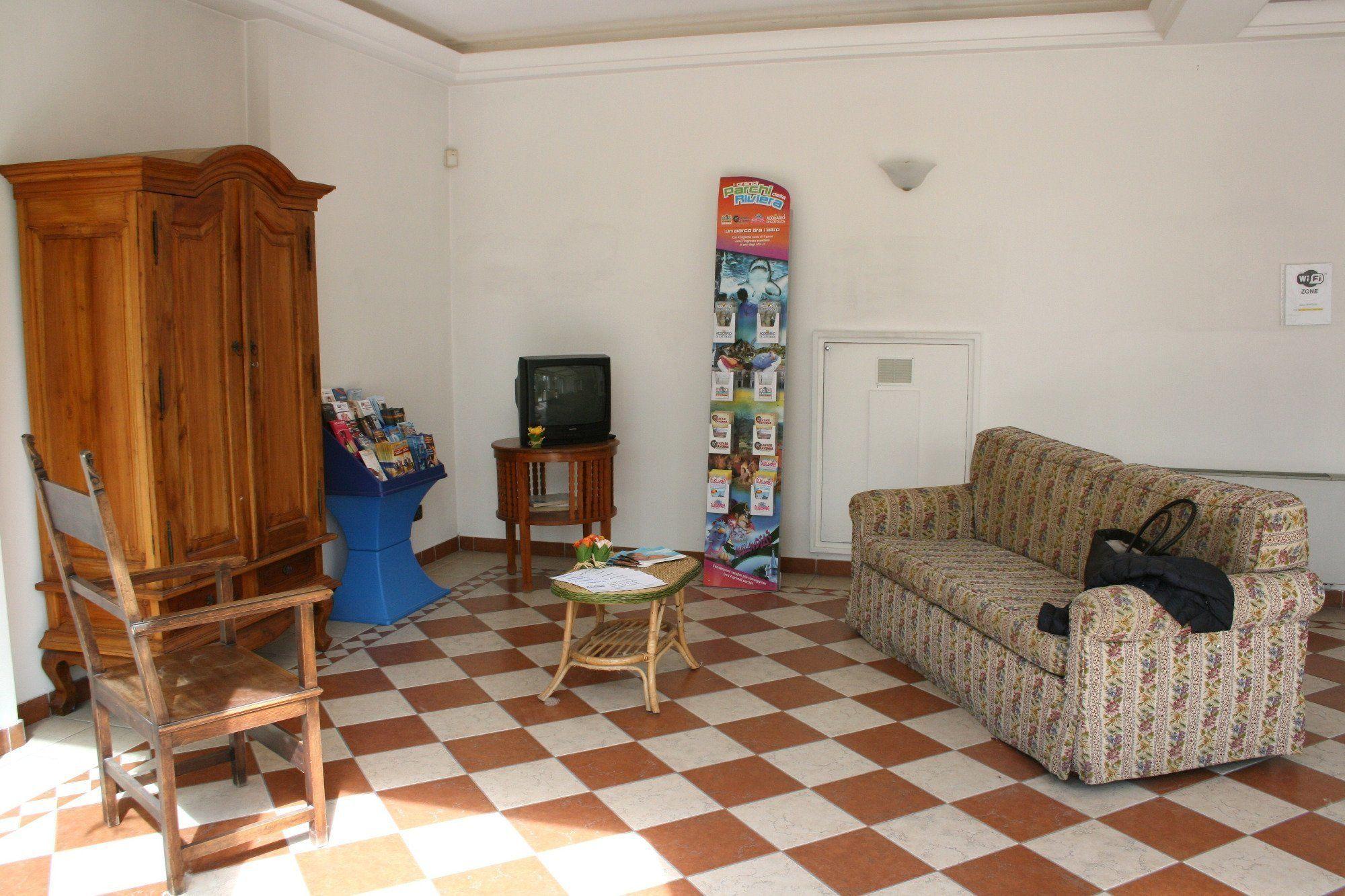 Residenza Villa Margherita Rimini Luaran gambar